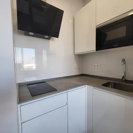 Apartamento Bonito Moderno Con Terraza Privada *