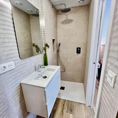 Apartment Bonito Moderno Con Terraza Privada